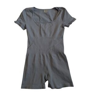 OQQ Women's Medium‎ Blue Ribbed Knit Square Neck Romper Jumpsuit Short Sleeve